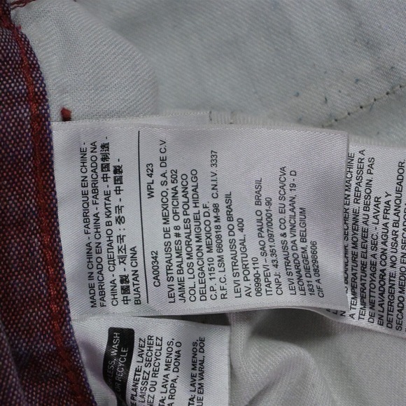 Levi's‎ 36 x 10" Red 36382 Flat Front Chino Shorts - Picture 3 of 7